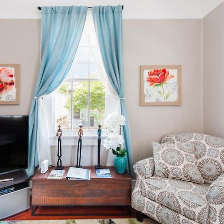 Shotgun Craftman House With Private Patio Apartment New Orleans Exterior photo