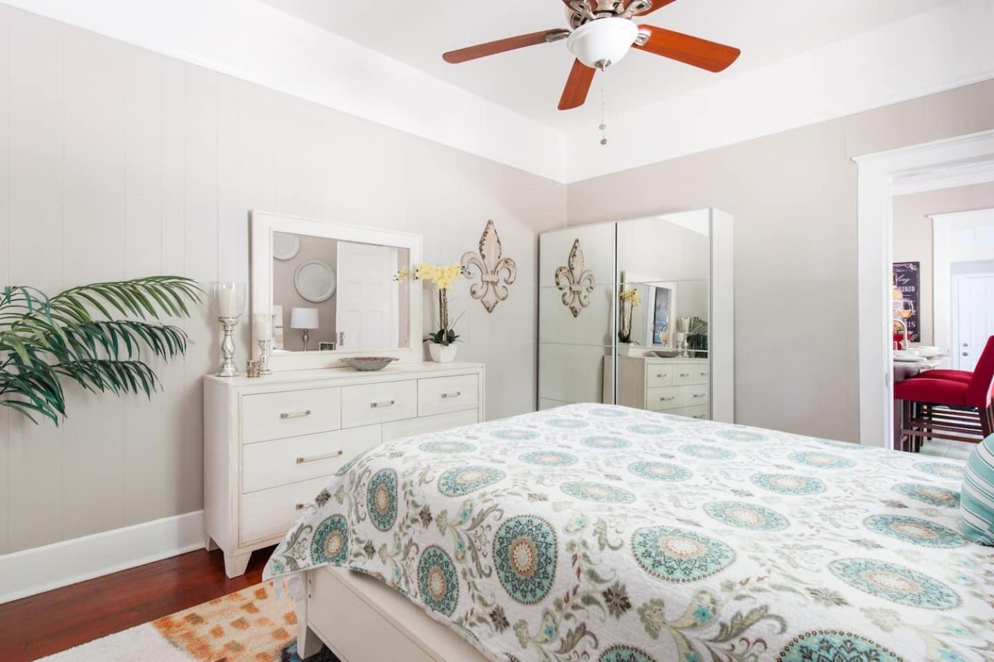 Shotgun Craftman House With Private Patio Apartment New Orleans Exterior photo